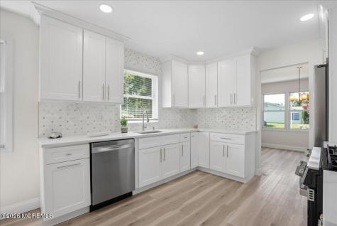 2 Thames Place Brick NJ 08723