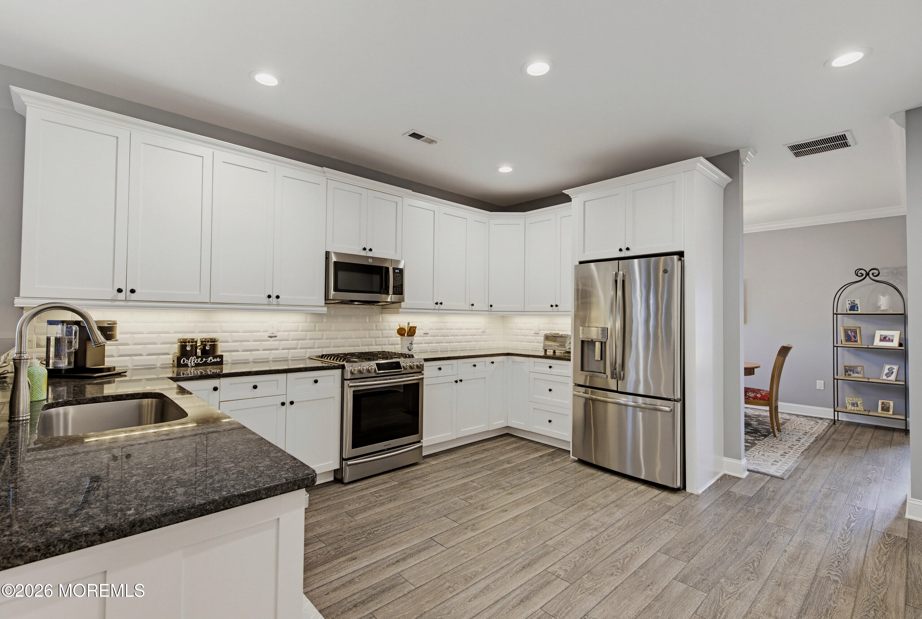 2 Sunrise Lane Barnegat NJ 08005