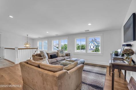118 Warren Avenue Spring Lake NJ 07762