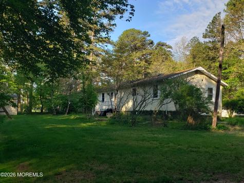 689 Freehold Road Jackson NJ 08527