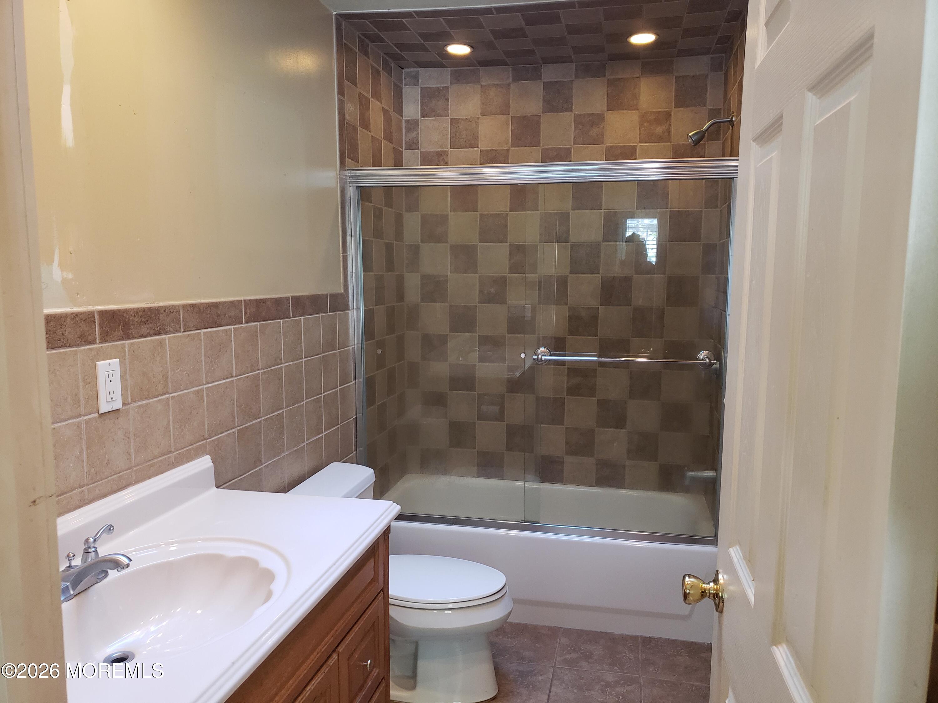 689 Freehold Road Jackson NJ 08527
