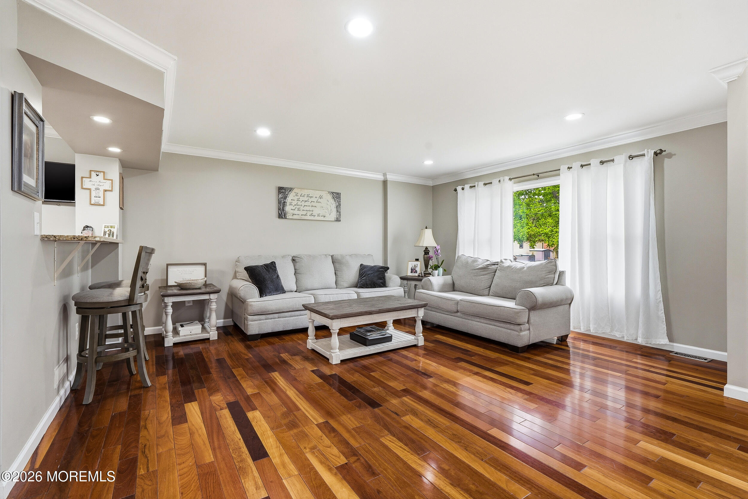 1910 Holbrook Street Oakhurst NJ 07755