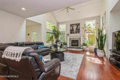 5 Ramapo Court Colts Neck NJ 07722