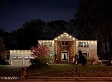 25 Monroe Drive Marlboro NJ 07746