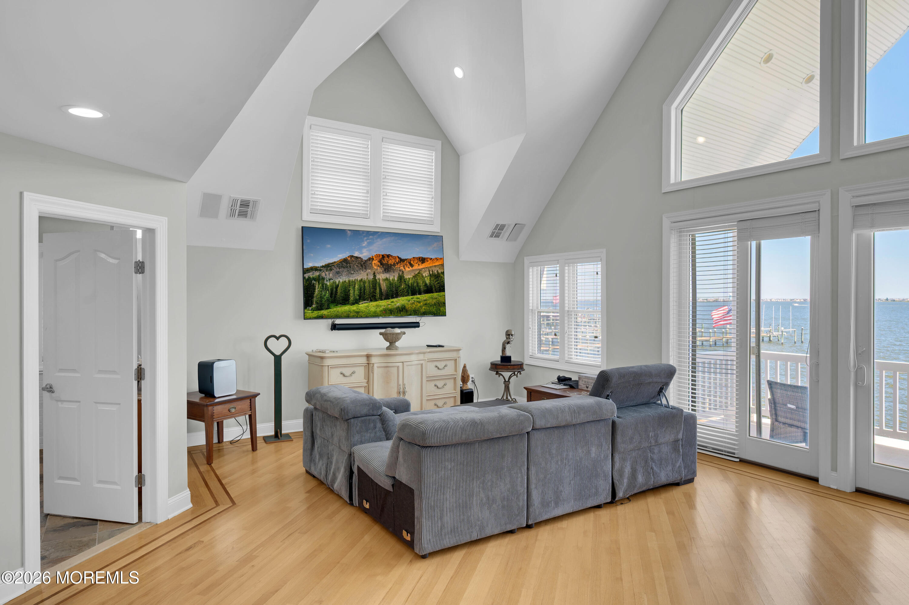 553 Long Point Drive Toms River NJ 08753