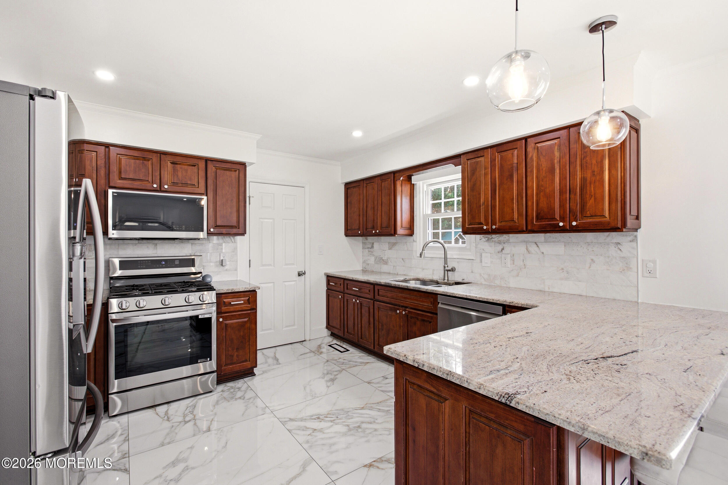 122 Butterfly Road Jackson NJ 08527