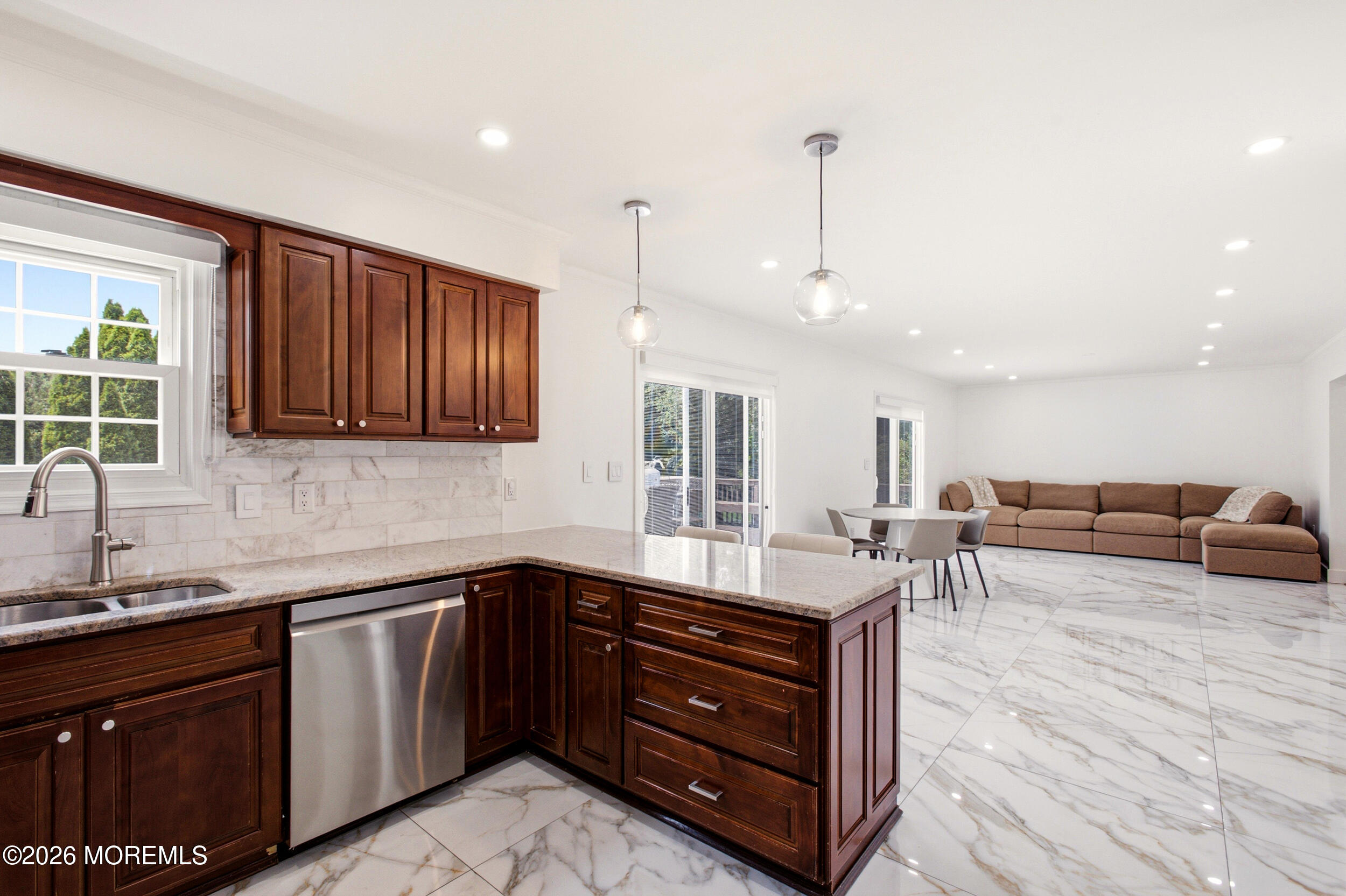 122 Butterfly Road Jackson NJ 08527