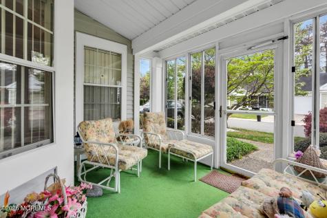 880A Winchester Court Manchester NJ 08759