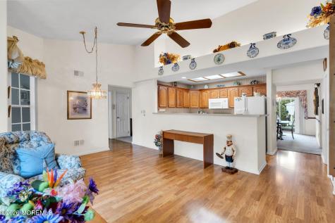 880A Winchester Court Manchester NJ 08759