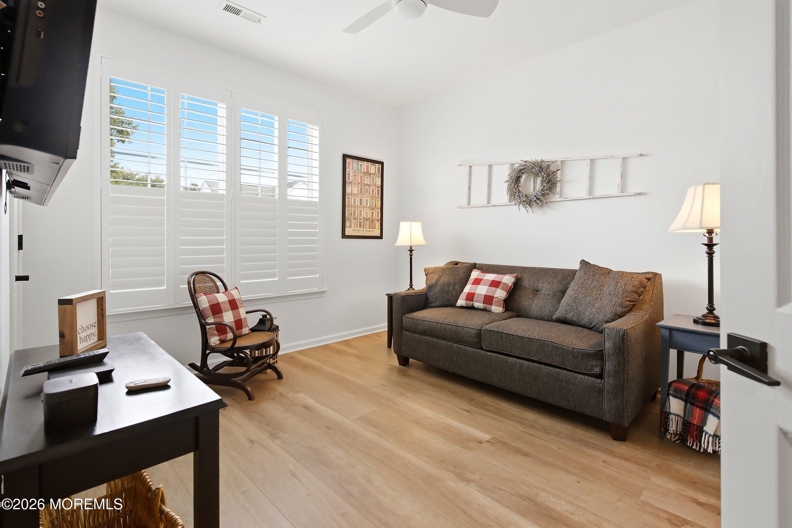8 Bridle Way Manchester NJ 08759