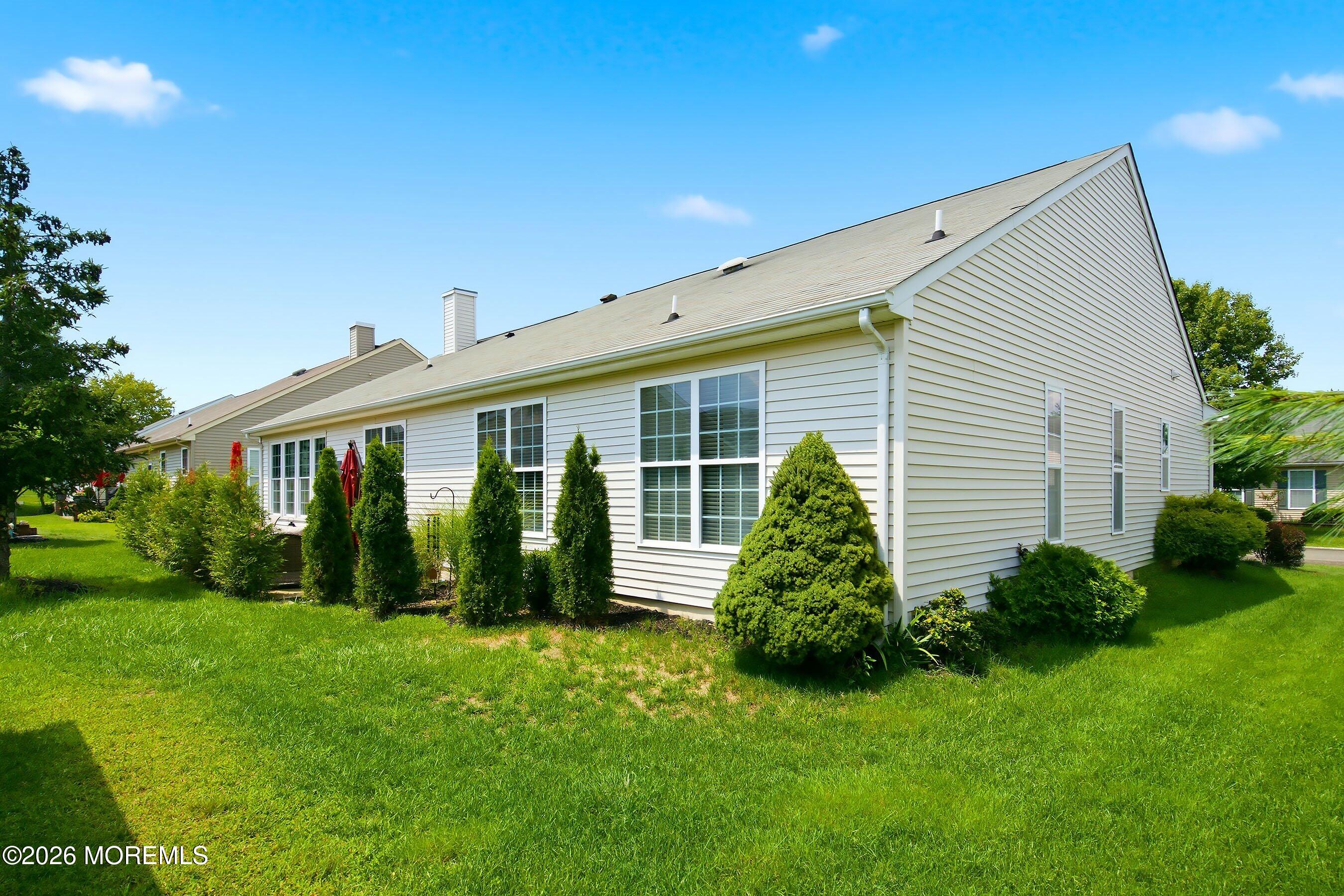 8 Bridle Way Manchester NJ 08759