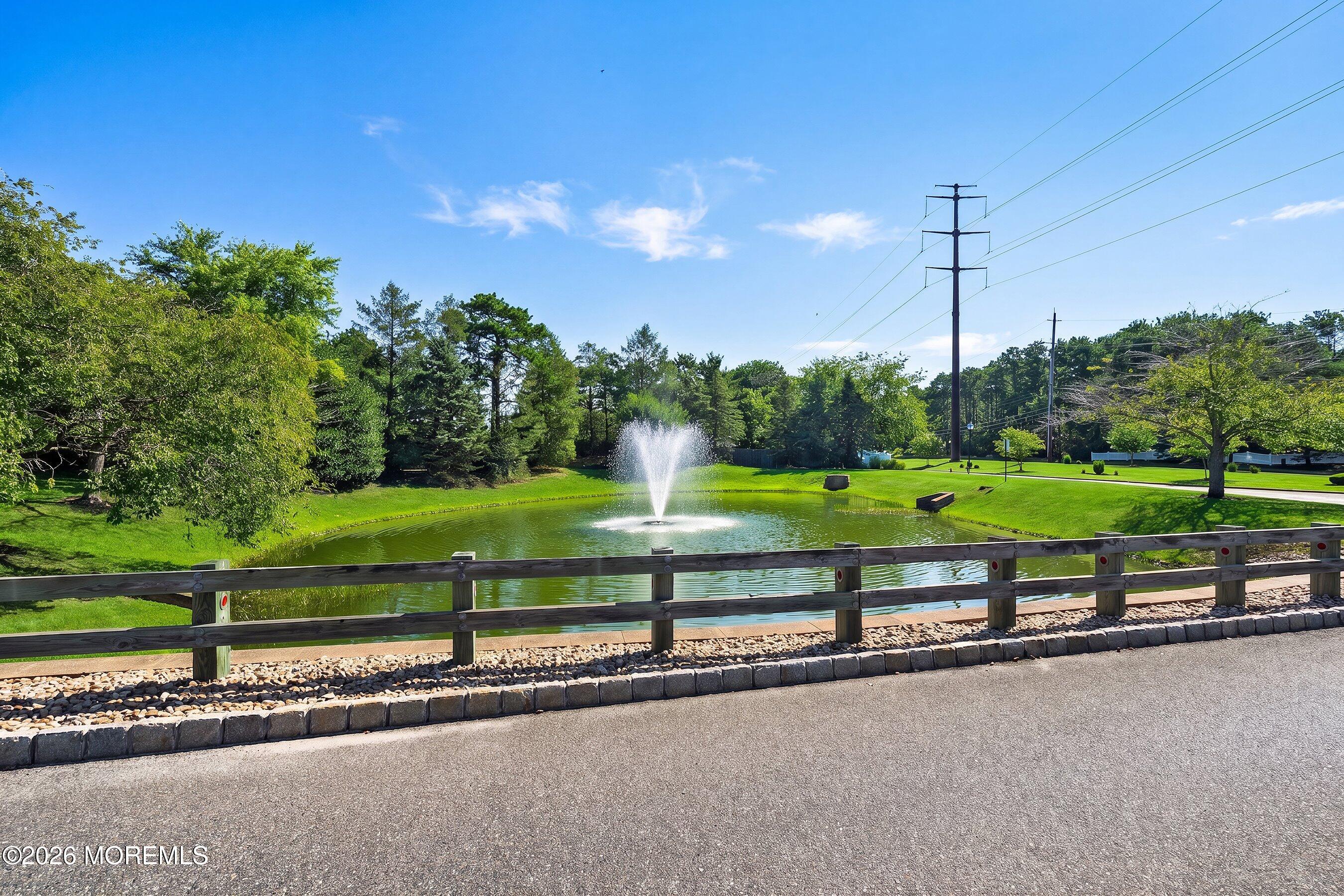 8 Bridle Way Manchester NJ 08759