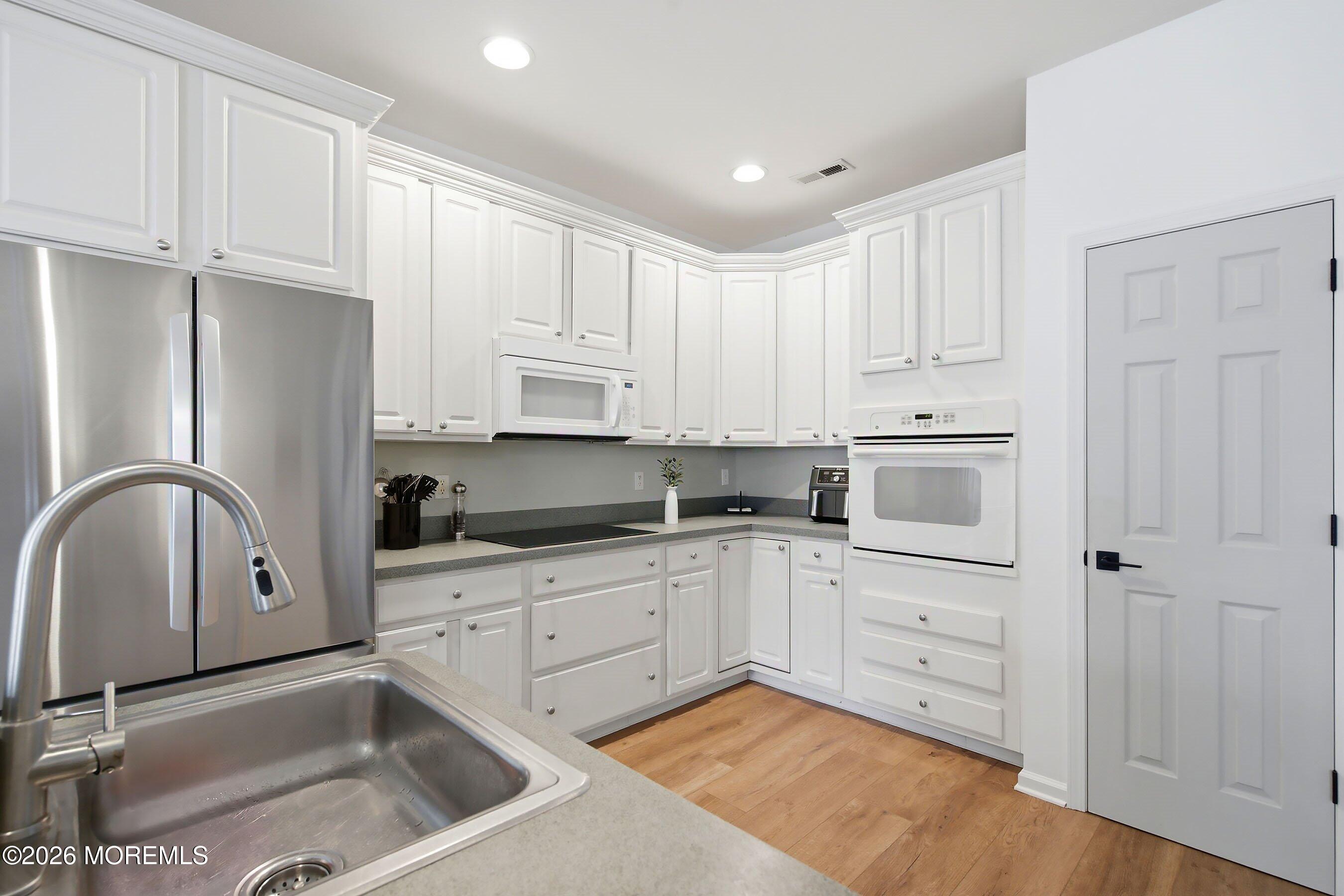 8 Bridle Way Manchester NJ 08759