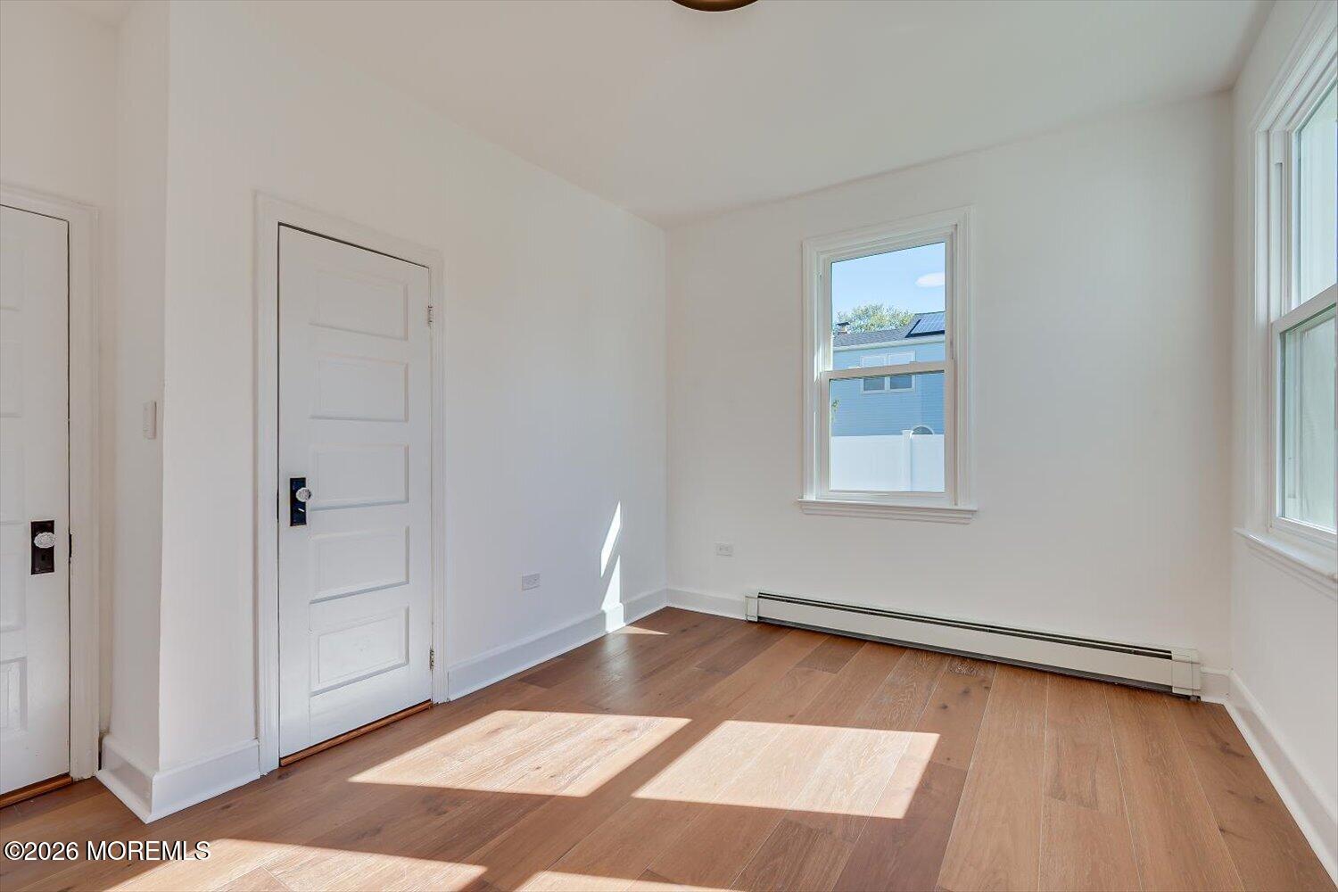 12 White Street Middletown NJ 07748