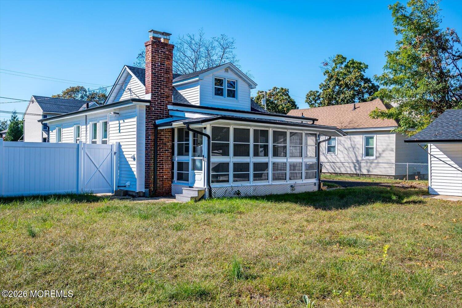 12 White Street Middletown NJ 07748