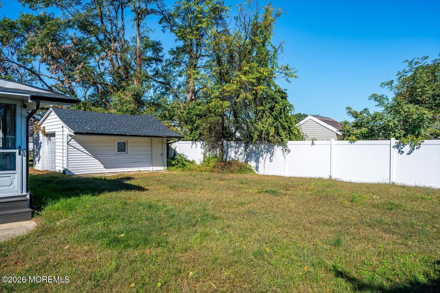 12 White Street Middletown NJ 07748
