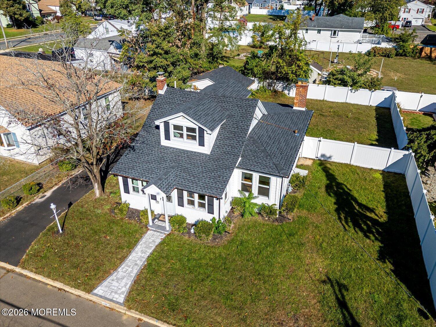 12 White Street Middletown NJ 07748