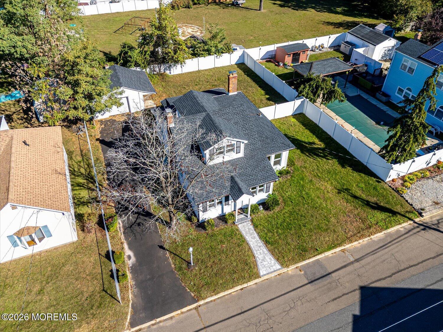 12 White Street Middletown NJ 07748