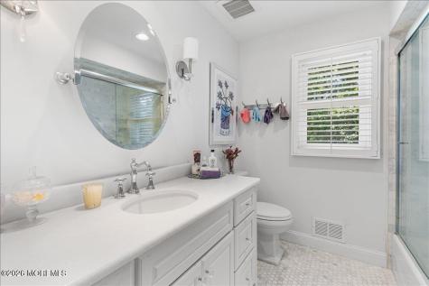 46 Saupe Drive Manalapan NJ 07726