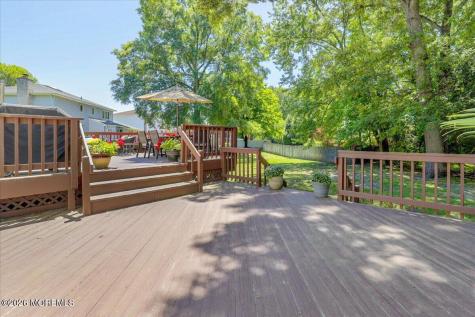 46 Saupe Drive Manalapan NJ 07726