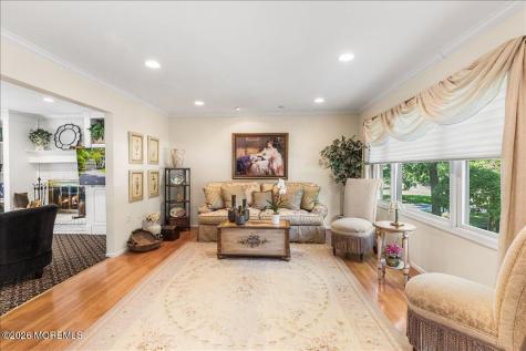 46 Saupe Drive Manalapan NJ 07726