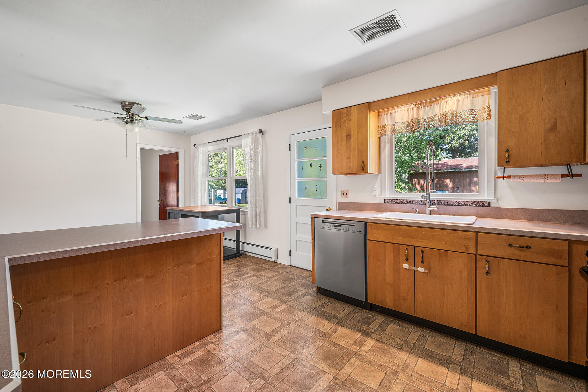 574 Henry Street Jackson NJ 08527