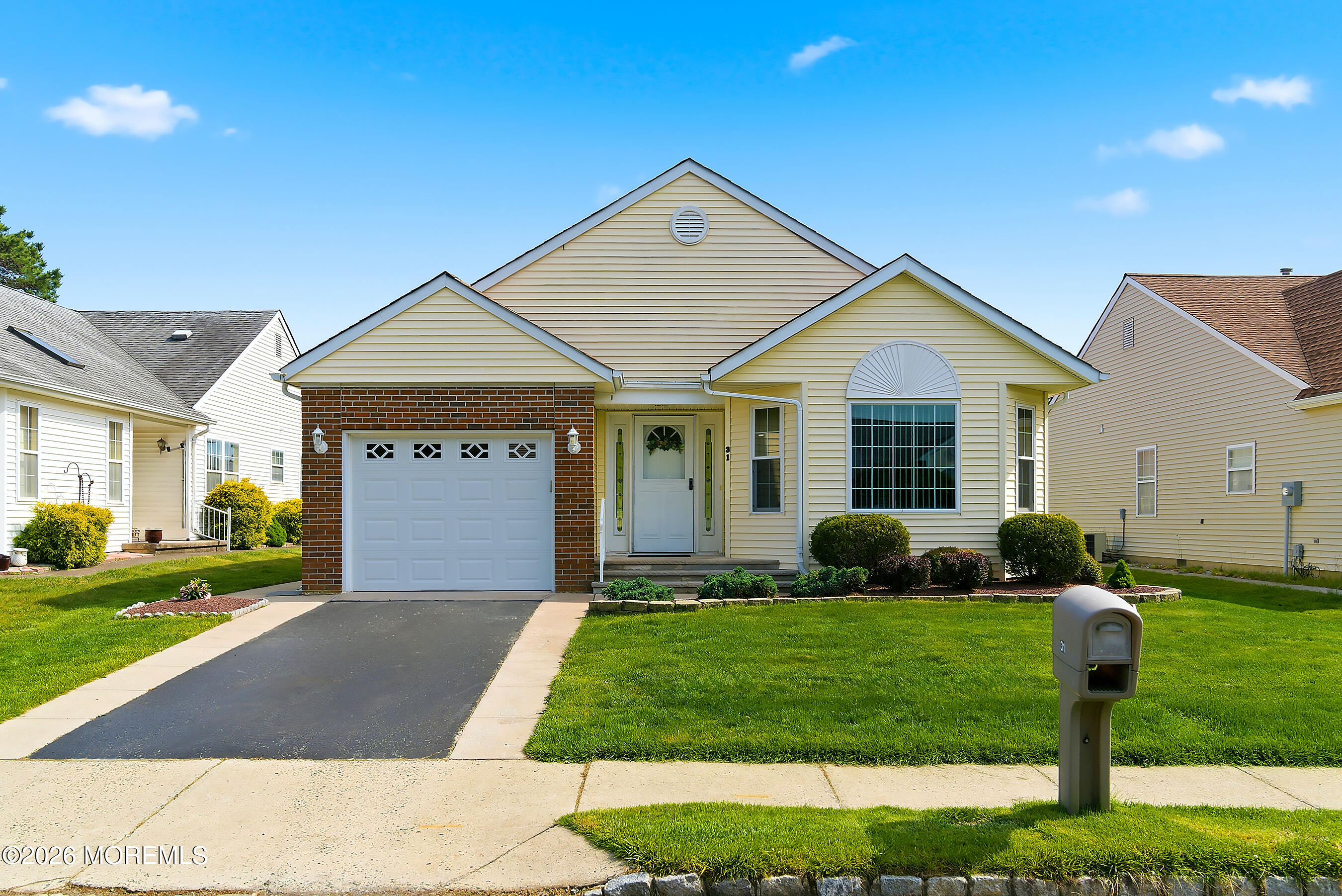 31 Portsmouth Drive Toms River NJ 08757