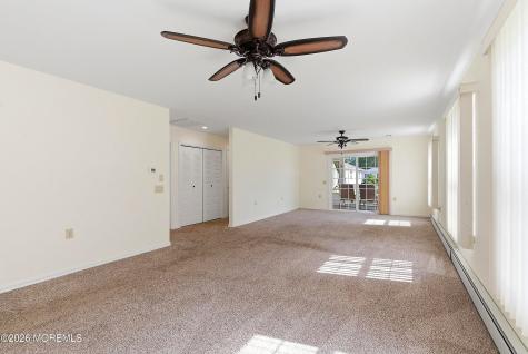 31 Portsmouth Drive Toms River NJ 08757