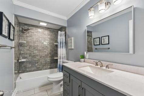 90 Manalapan Avenue Freehold NJ 07728
