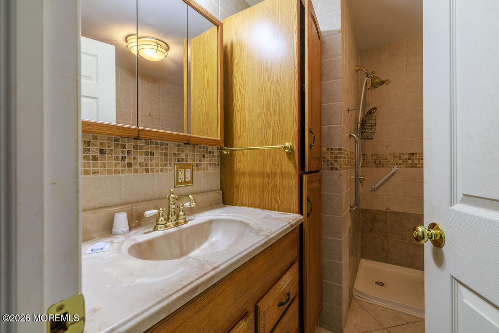 614 Caranetta Drive Lakewood NJ 08701