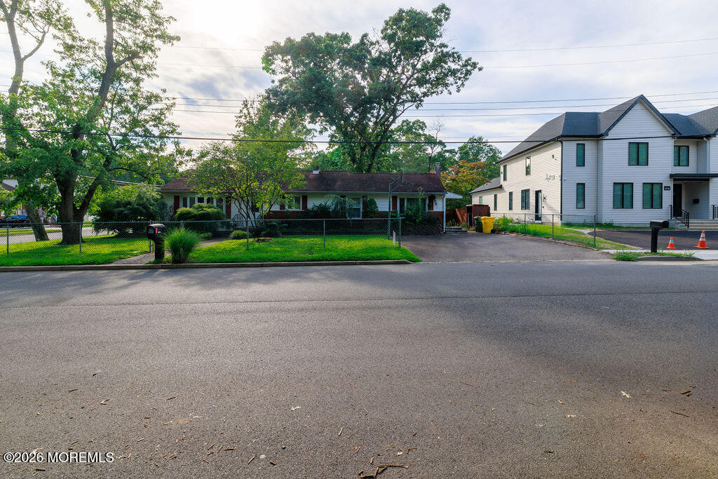 614 Caranetta Drive Lakewood NJ 08701