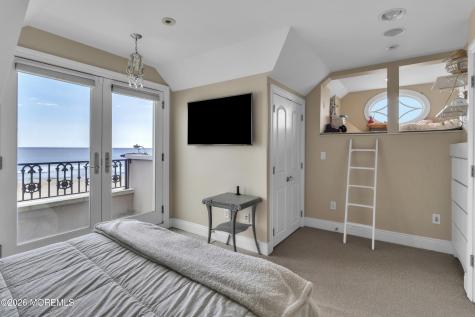 431 Beachfront Manasquan NJ 08736