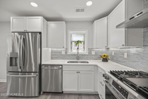 28 Pearl Drive Howell NJ 07731