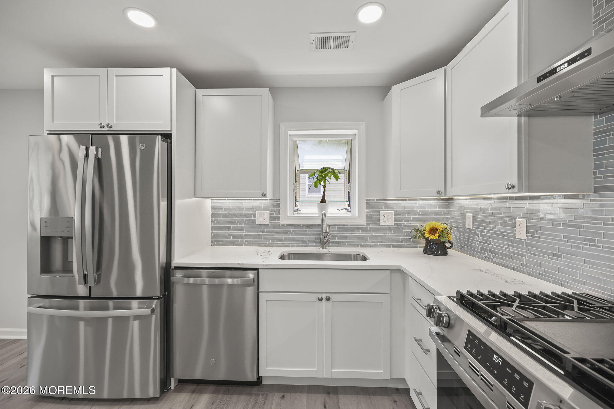 28 Pearl Drive Howell NJ 07731