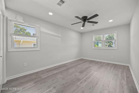 28 Pearl Drive Howell NJ 07731