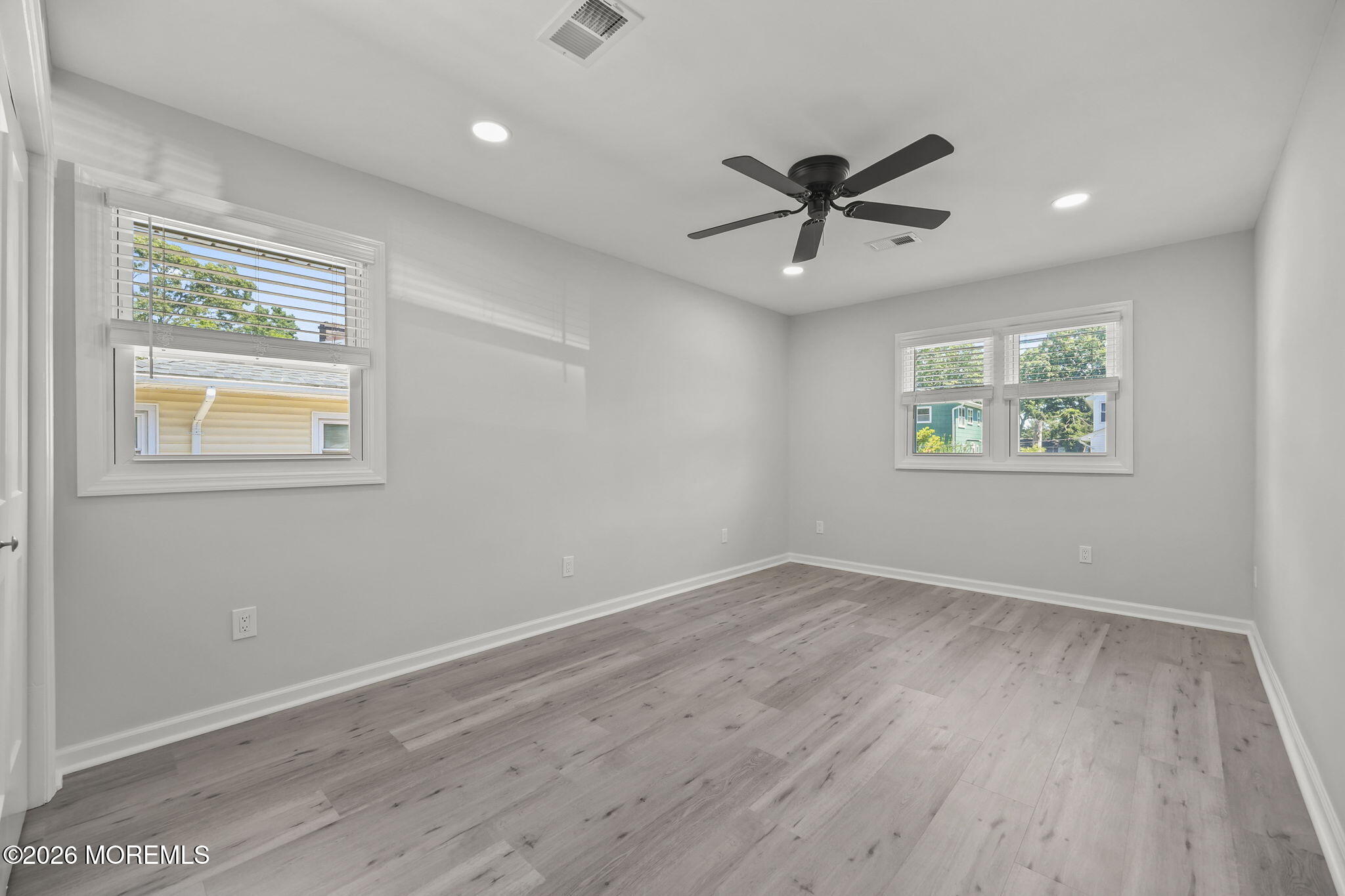28 Pearl Drive Howell NJ 07731
