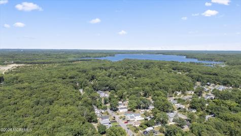 28 Pearl Drive Howell NJ 07731