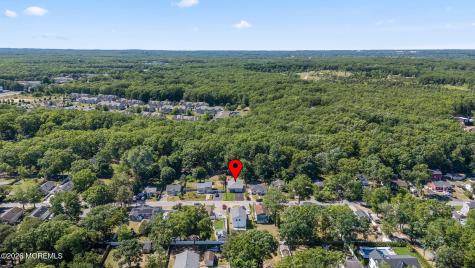 28 Pearl Drive Howell NJ 07731