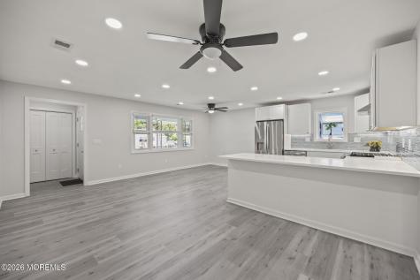 28 Pearl Drive Howell NJ 07731