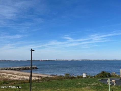 141 Mckinley Avenue Laurence Harbor NJ 08879