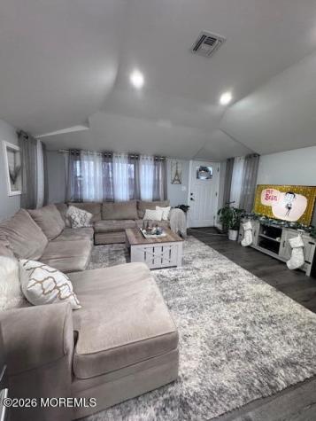 141 Mckinley Avenue Laurence Harbor NJ 08879