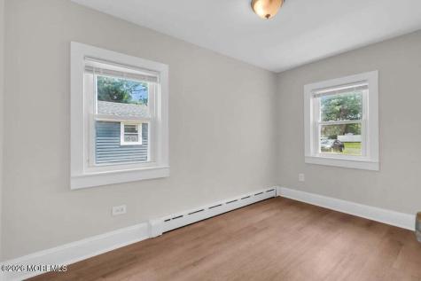 25 Hooker Street Jamesburg NJ 08831