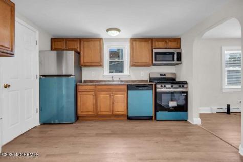 25 Hooker Street Jamesburg NJ 08831