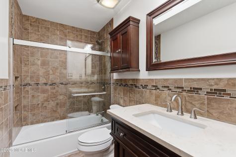 12 Oklahoma Drive Jackson NJ 08527