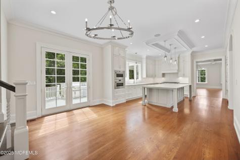 4 Club Way Rumson NJ 07760