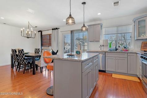 133 7th Street Hazlet NJ 07734