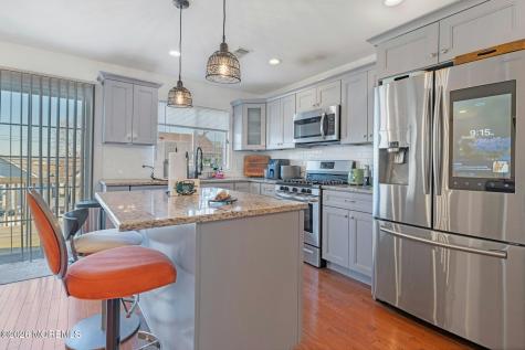 133 7th Street Hazlet NJ 07734
