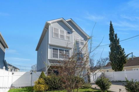 133 7th Street Hazlet NJ 07734