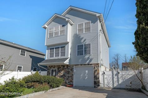 133 7th Street Hazlet NJ 07734