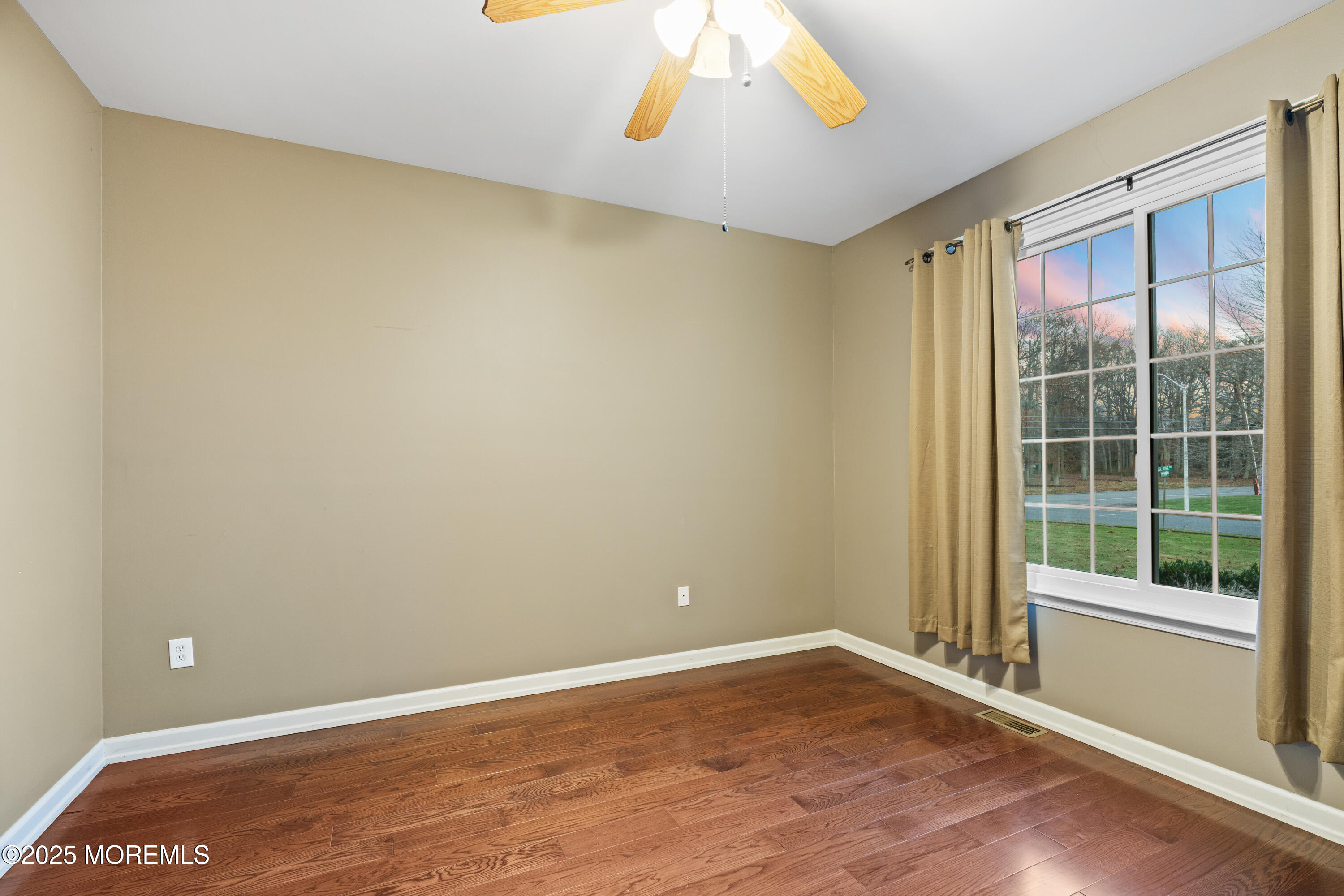 4 Belaire Drive Jackson NJ 08527